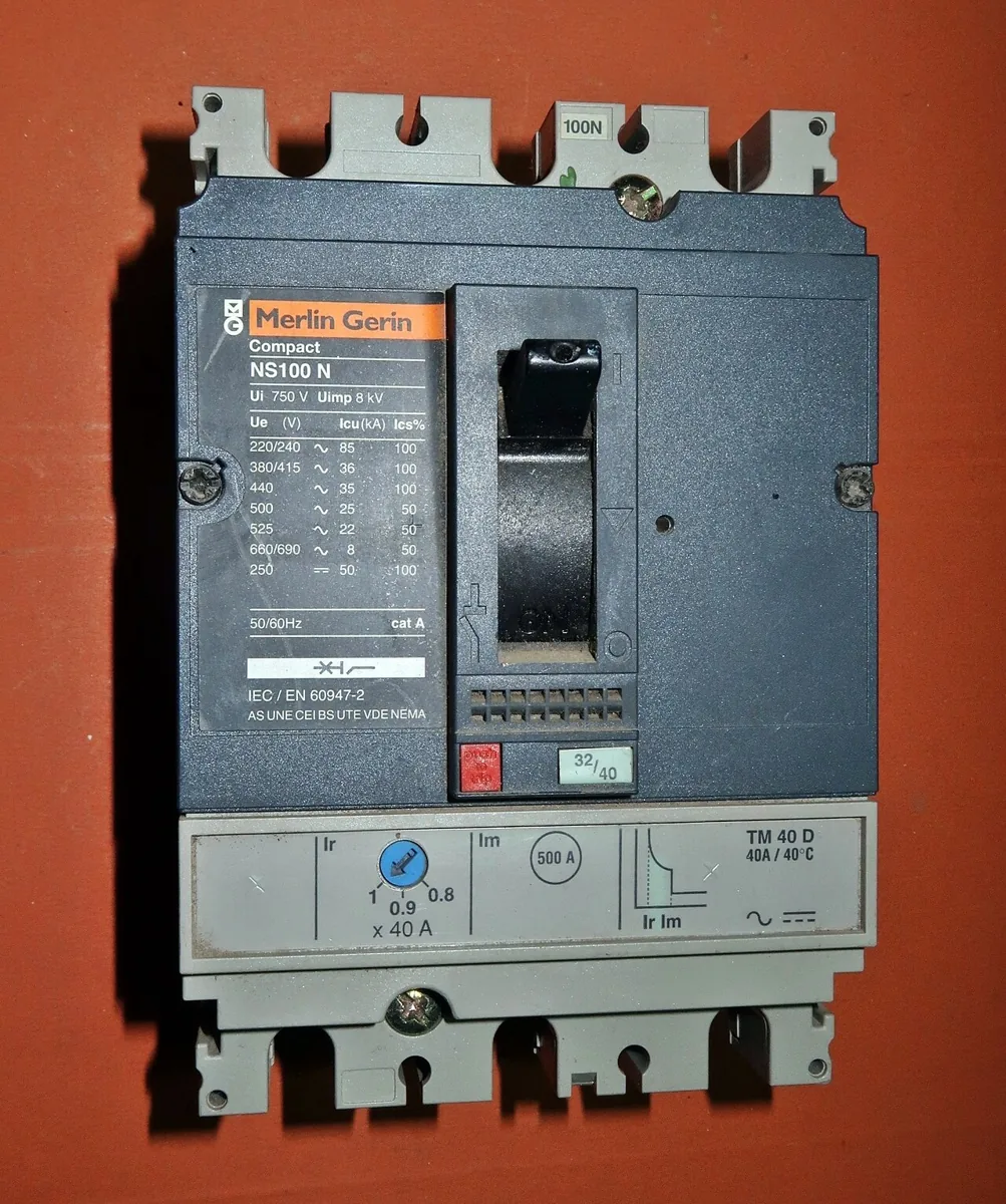 63A MCCB 3-Pole