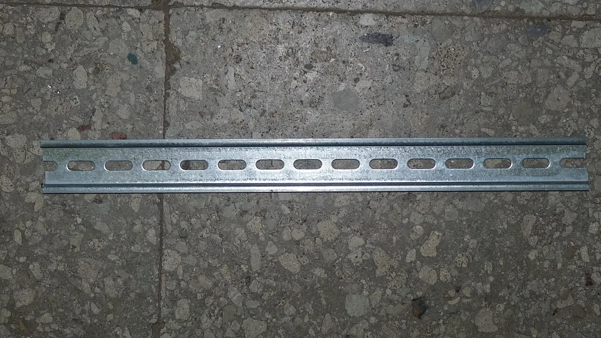 DIN Rail 1m
